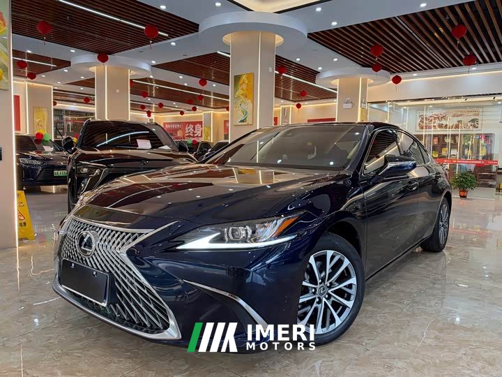 Lexus ES 200 Excellence Edition - ავტომობილი ჩინეთიდან