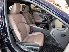 Lexus ES 200 Excellence Edition - ფოტო 12