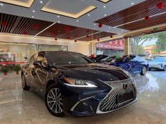 Lexus ES 200 Excellence Edition - ფოტო 3