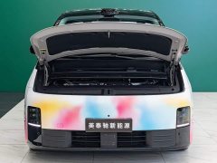 Li Auto Li Xiang MEGA Ultra - ფოტო 5