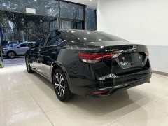 Nissan Sylphy 2023 1.6L CVT Black Gold Edition - ფოტო 16