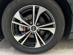 Nissan Sylphy 2023 1.6L CVT Black Gold Edition - ფოტო 20