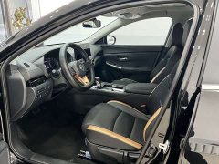 Nissan Sylphy 2023 1.6L CVT Black Gold Edition - ფოტო 4