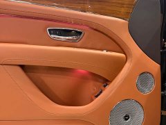 Bentley Bentayga 4.0T V8 - ფოტო 13