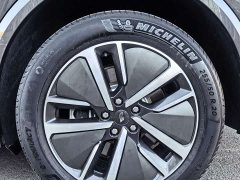 Li Auto L8 Pro - ფოტო 11