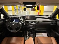 Lexus UX New Energy 2020 300e Pure Joy Edition - ფოტო 2