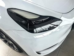 Tesla Model Y Standard Range RWD - ფოტო 6