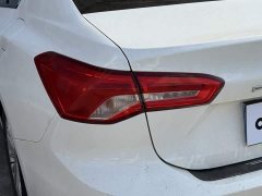 Ford Focus Sedan EcoBoost 180 Automatic Trend - ფოტო 15