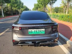 Lynk & Co Geely Lynk & Co 07 EM-P 2026 126 Extended Range Ultra - ფოტო 9