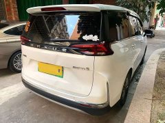 SAIC Maxus EUNIQ 5 Elite Edition 6-seater - ფოტო 2
