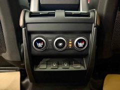Land Rover Defender 110 3.0T P400 Dark Edition - ფოტო 7