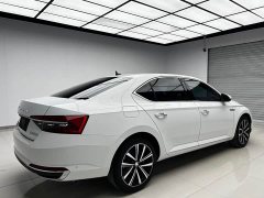 Skoda Superb TSI280 DSG Prestige - ფოტო 4