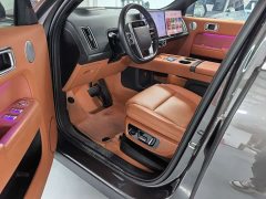 Li Auto L8 2024 Pro - ფოტო 4