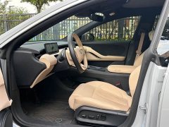 NIO ET5T 75kWh Touring - ფოტო 9