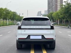Volvo XC70 Plug-in Hybrid 2026 AWD Extended Range Core - ფოტო 8