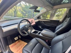 Tesla Model Y Performance All-Wheel Drive - ფოტო 6