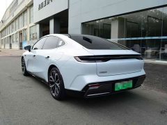 Geely Galaxy E8 700km Long-Range Smart Driving Edition - ფოტო 5