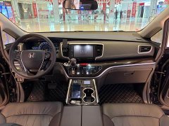 Honda Odyssey 2.0L Sharp Premium Edition - ფოტო 13