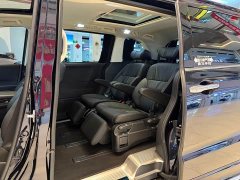 Honda Odyssey 2.0L Sharp Premium Edition - ფოტო 9