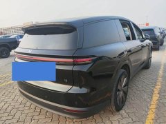 Li Auto i8 Standard Edition - ფოტო 3