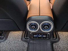 Mercedes-Benz GLC Facelift GLC 260 L 4MATIC Luxury 5-Seater - ფოტო 13