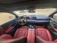 BMW 5 Series 530Li Luxury M Sport Package - ფოტო 9