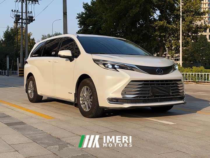 Toyota Sienna 2.5L Hybrid Comfort Edition - ავტომობილი ჩინეთიდან