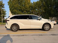 Toyota Sienna 2.5L Hybrid Comfort Edition - ფოტო 18