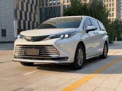 Toyota Sienna 2.5L Hybrid Comfort Edition - ფოტო 3