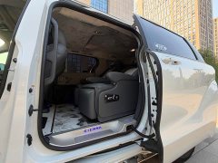 Toyota Sienna 2.5L Hybrid Comfort Edition - ფოტო 9
