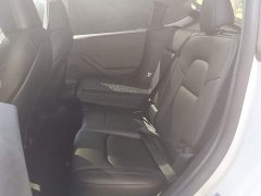 Tesla Model Y Long Range All-Wheel Drive - ფოტო 18