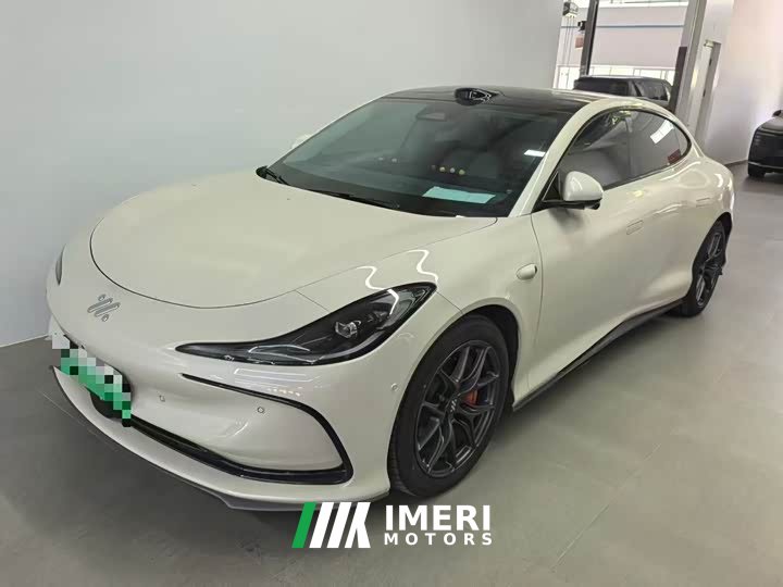IM Motors Zhiji L6 Max Standard Edition - ავტომობილი ჩინეთიდან
