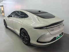 IM Motors Zhiji L6 Max Standard Edition - ფოტო 9