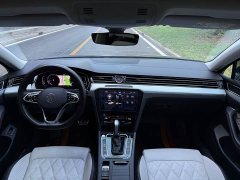 Volkswagen Magotan 2 Million Units Commemorative Edition 330TSI DSG Luxury - ფოტო 12