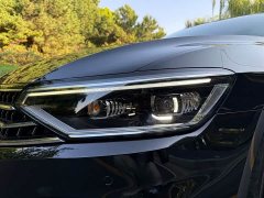 Volkswagen Magotan 2 Million Units Commemorative Edition 330TSI DSG Luxury - ფოტო 19