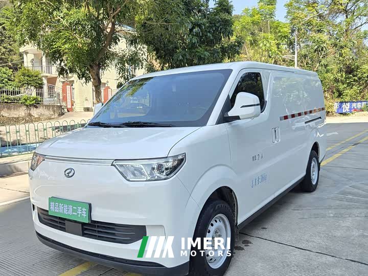 Ruichi New Energy EC75 Smart Travel Edition Pioneer Type II 41.86kWh - автомобиль из Китая