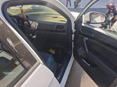 Volkswagen Taos 380TSI AWD R-Line Smart Connected Edition - ფოტო 19