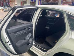 Honda Civic 240TURBO CVT Sport Edition - ფოტო 4