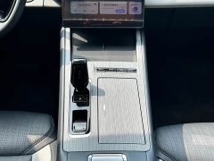 Geely Boyue L 1.5TD DCT Deluxe Edition - ფოტო 16