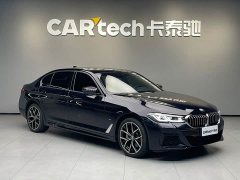 BMW 5 Series 530Li Luxury M Sport Package - ფოტო 3