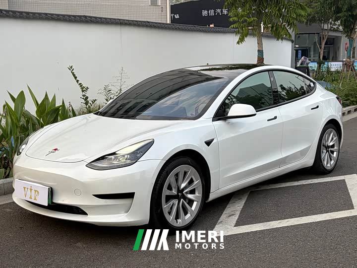 Tesla Model 3 Facelift Standard Range RWD Upgrade
