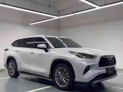 Toyota Highlander 2.5L Intelligent Hybrid AWD Premium 7-Seater - ფოტო 1