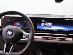 BMW 5 Series 530Li Premier M Sport Package - ფოტო 19