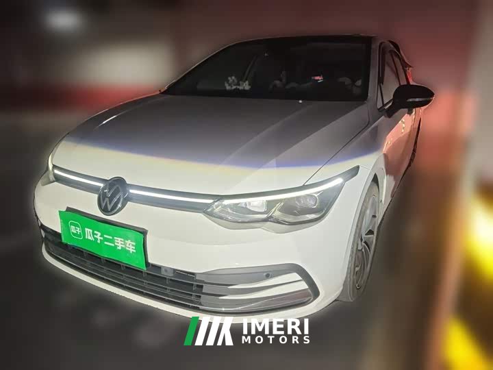 Volkswagen Golf 280TSI DSG Pro - ავტომობილი ჩინეთიდან