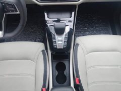 BYD Yuan Pro 2021 401KM Luxury - ფოტო 16