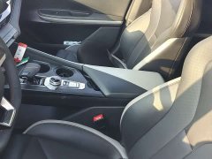 Changan UNI-V 1.5T Premium - ფოტო 5