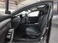 Mazda3 Axela 2.0L Automatic Elegant Edition - ფოტო 9