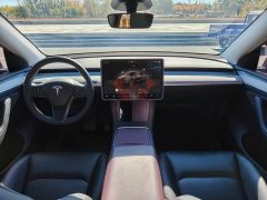 Tesla Model Y Rear-Wheel Drive - ფოტო 7