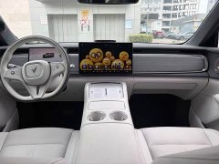 Voyah Lantu Zhiyin Rear-Wheel Drive Qiankun Edition - ფოტო 14