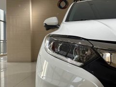 Honda Vezel 2020 220 TURBO CVT Elite - ფოტო 3